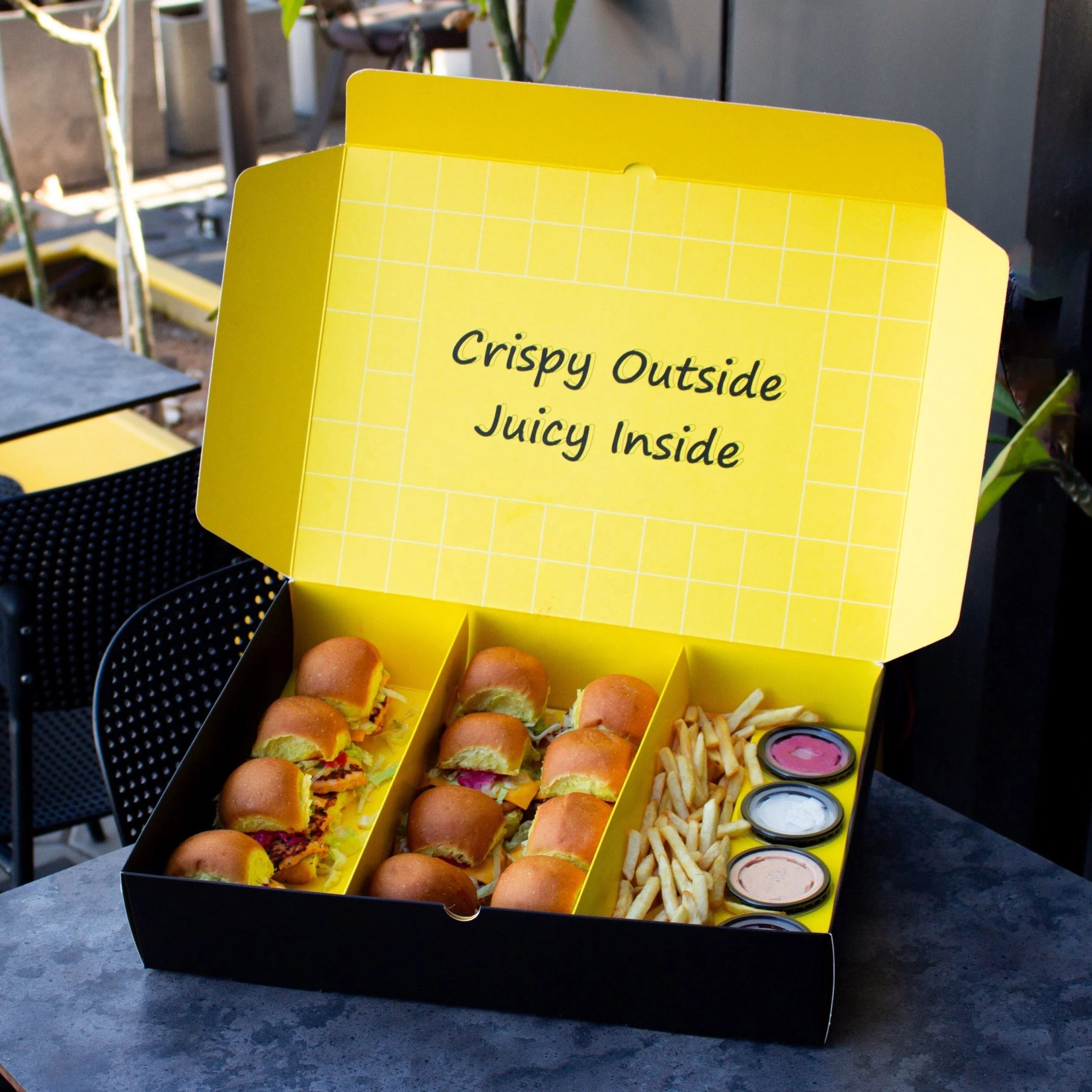 cardboard tray box - view 1